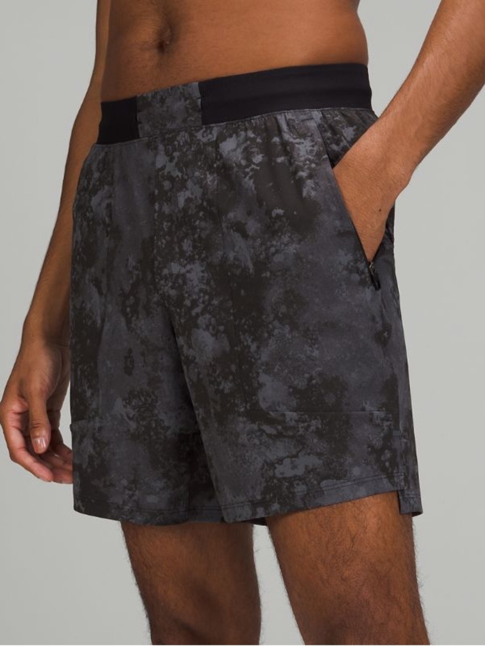 Lululemon License To Train Men's Athletic Shorts in Charcoal Black Marble Small